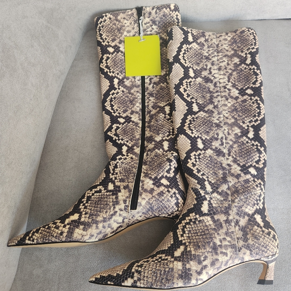 Gianni Bini Knee High Boots 8.5 Grey Snake Leather Gianna Pointy Kitten New $180